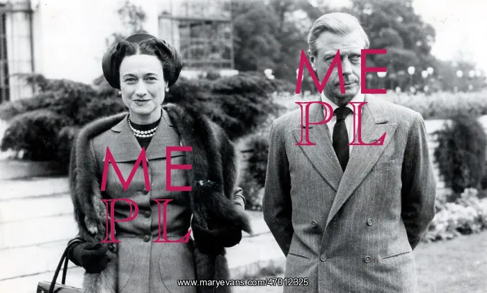 : Duke & Duchess of Windsor at Sunninghill : Duke & Duchess of Windsor at Sunninghill