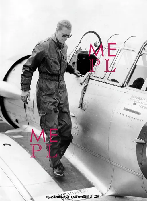 : Duke of Edinburgh with Harvard Trainer after flight : Duke of Edinburgh with Harvard Trainer after flight