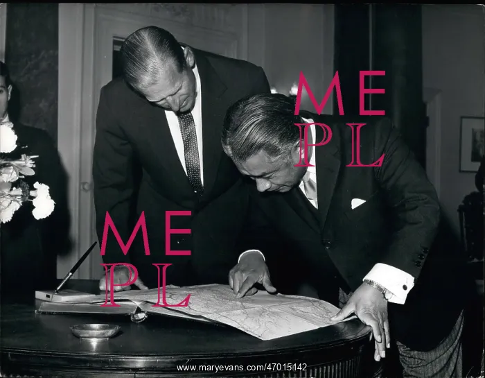 : Duke of Edinburgh looks at map, Mexican Embassy : Duke of Edinburgh looks at map, Mexican Embassy