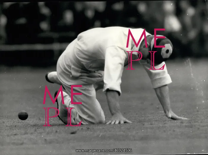 : Duke of Edinburgh playing cricket, Highclere Park : Duke of Edinburgh playing cricket, Highclere Park
