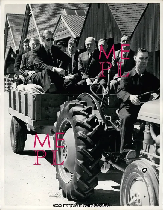 : Duke of Edinburgh visits agricultural station, Harpenden : Duke of Edinburgh visits agricultural station, Harpenden