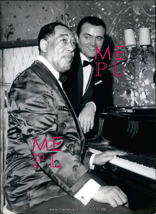 : Duke Ellington, jazz musician, and Max Gregor, bandleader : Duke Ellington, jazz musician, and Max Gregor, bandleader