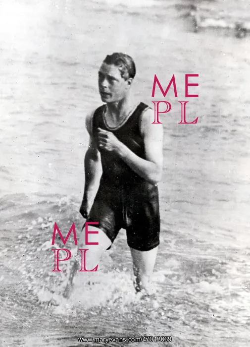 : Duke of Windsor swimming : Duke of Windsor swimming