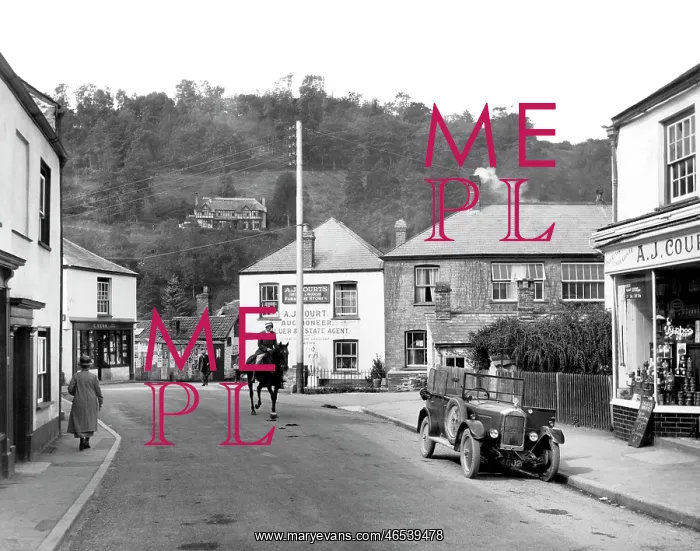  : Dulverton, High Street 1934