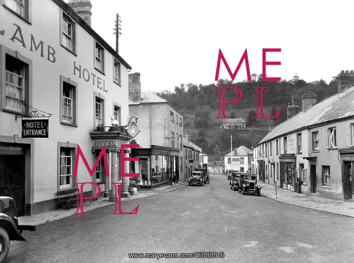  : Dulverton, High Street 1934