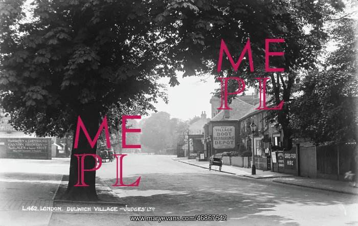 : Dulwich Village in London : Dulwich Village in London