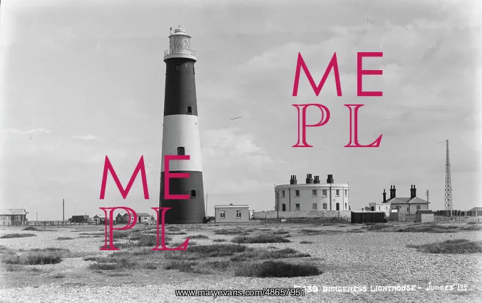 : Dungeness Lighthouse : Dungeness Lighthouse