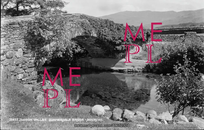: Dunnerdale Bridge in Duddon Valley : Dunnerdale Bridge in Duddon Valley