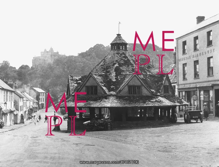  : DUNSTER, SOMERSET
