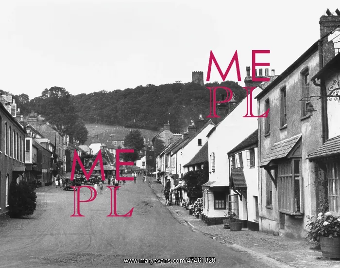 : DUNSTER, SOMERSET