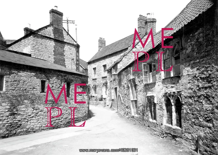  : Dursley, Broadwell Terrace c1947