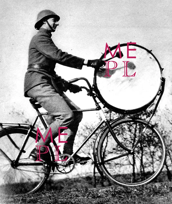 : Dutch Bicycle-Mounted Bandsman 1937 : Dutch Bicycle-Mounted Bandsman 1937
