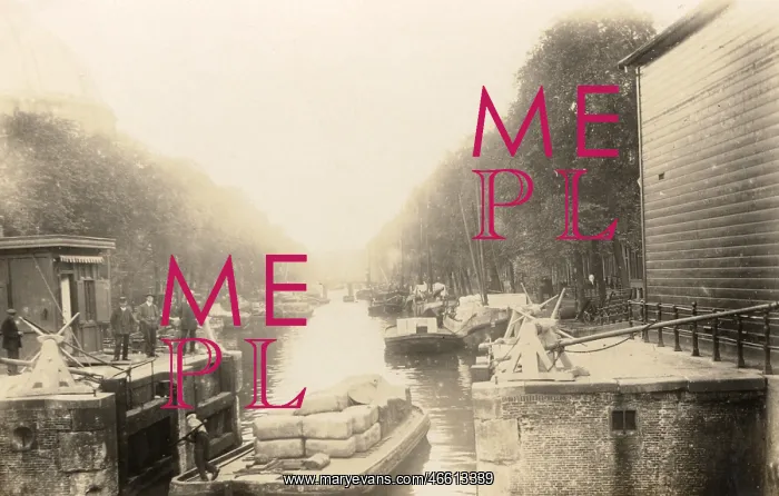 : Dutch Canal scene : Dutch Canal scene