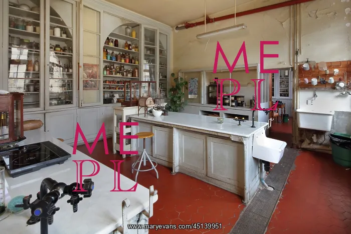 : Dyeing and colour workshop, Les Gobelins, Le Mobilier : Dyeing and colour workshop, Les Gobelins, Le Mobilier