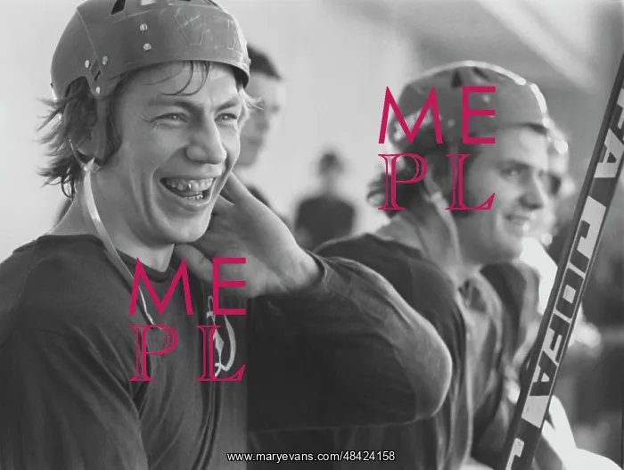 : Dynamo Moscow's defenseman Valeri Vasiliev, 1976 : Dynamo Moscow's defenseman Valeri Vasiliev, 1976