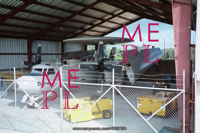 : E-2C at Belize : E-2C at Belize