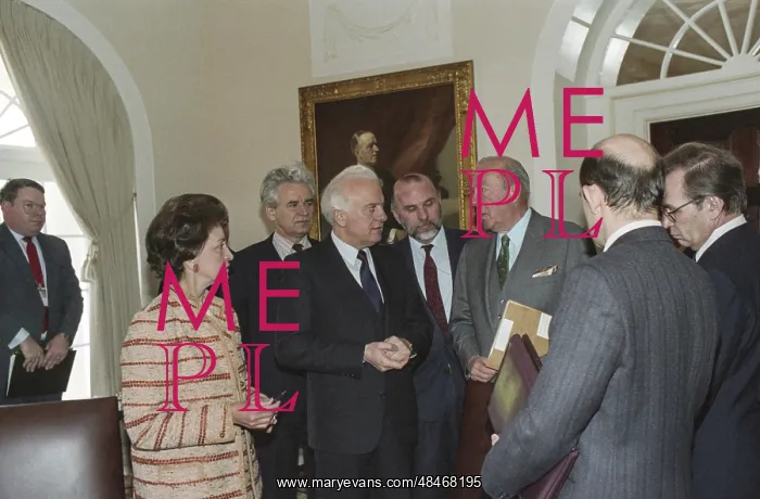 : E. A. Shevardnadze Visiting USA : E. A. Shevardnadze Visiting USA