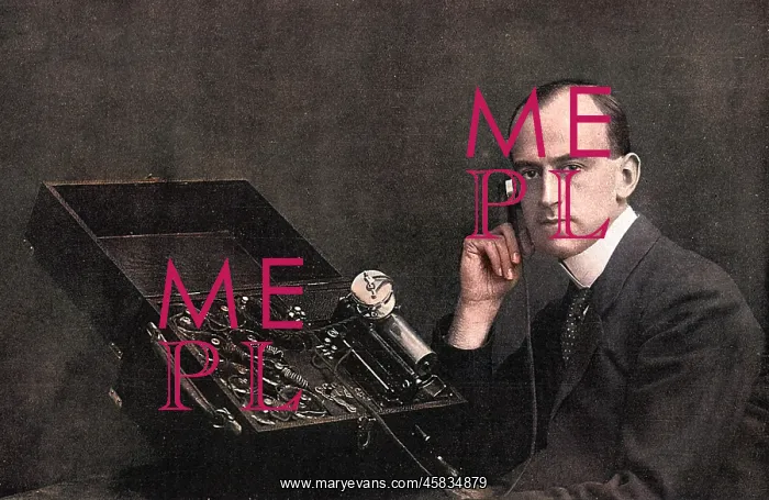 : E. Thorp Hicks with his sound educator for helping the deaf : E. Thorp Hicks with his sound educator for helping the deaf