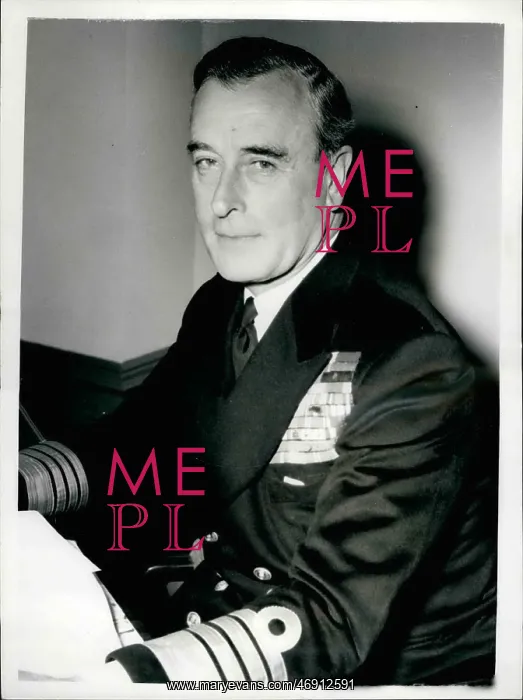 : Earl Mountbatten as First Sea Lord : Earl Mountbatten as First Sea Lord