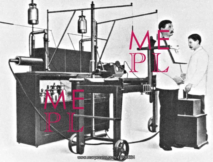 : Early 20th Century X-Ray Machine : Early 20th Century X-Ray Machine
