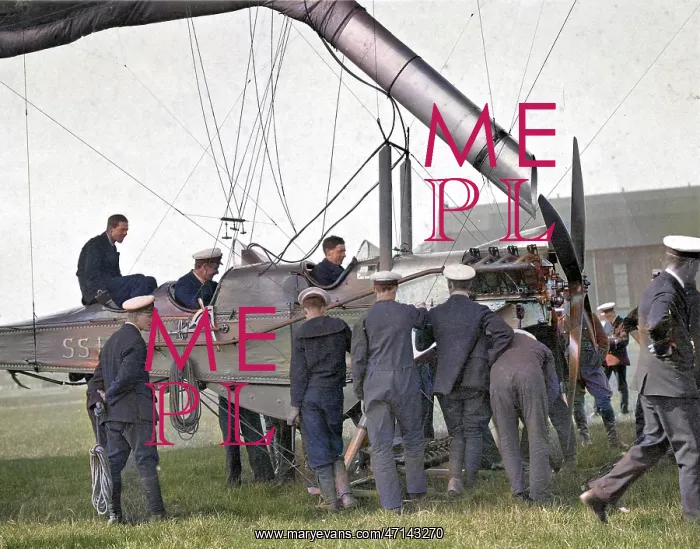 : Early British dirigible on the ground with crew : Early British dirigible on the ground with crew