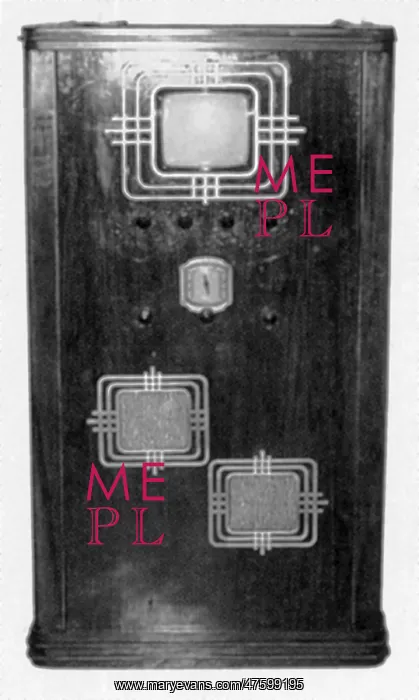 : Early television set : Early television set