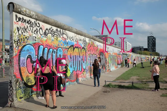 : East Side Gallery, Berlin Wall, Berlin, Germany : East Side Gallery, Berlin Wall, Berlin, Germany
