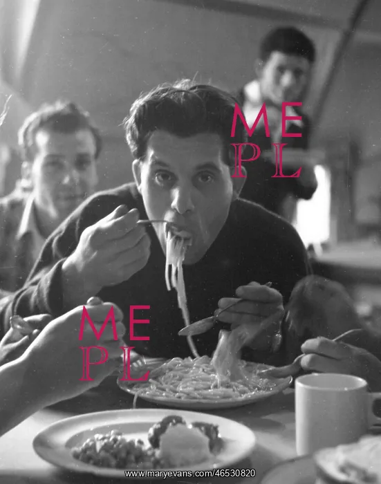 : EATING SPAGHETTI : EATING SPAGHETTI