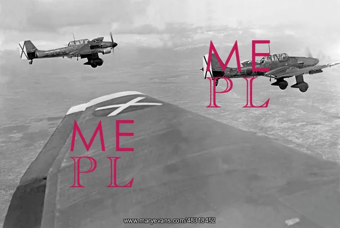 : Echelon formation of German bombers on the Brunete Front : Echelon formation of German bombers on the Brunete Front