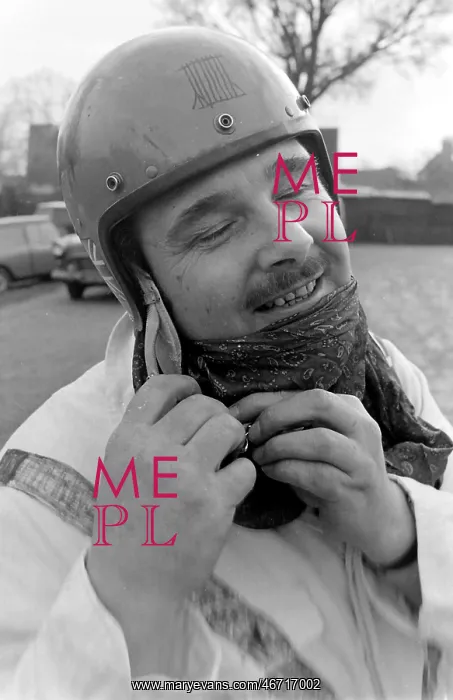 : Eddie Merton, superstitious stuntman : Eddie Merton, superstitious stuntman