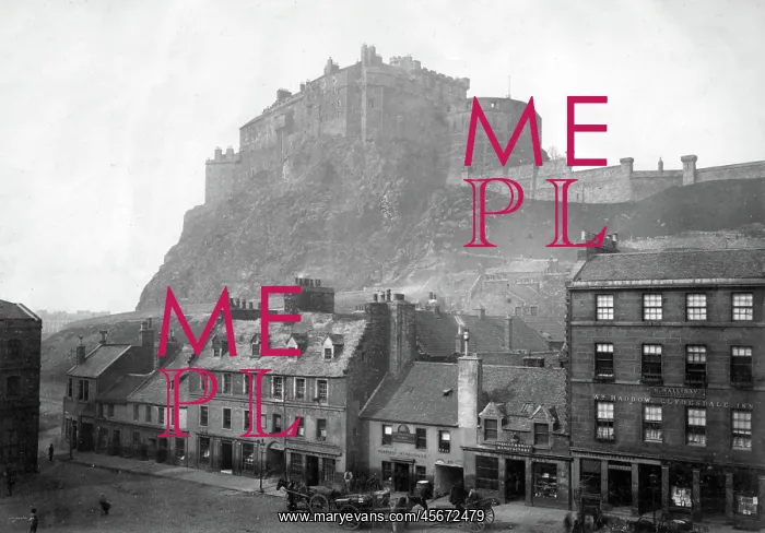  : Edinburgh Castle from the Grassmarket
