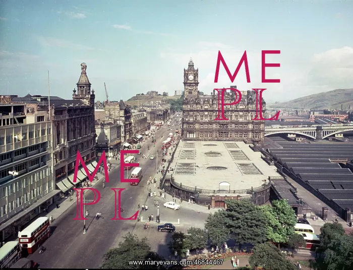 : Edinburgh - Princes Street from the Scott Memorial : Edinburgh - Princes Street from the Scott Memorial