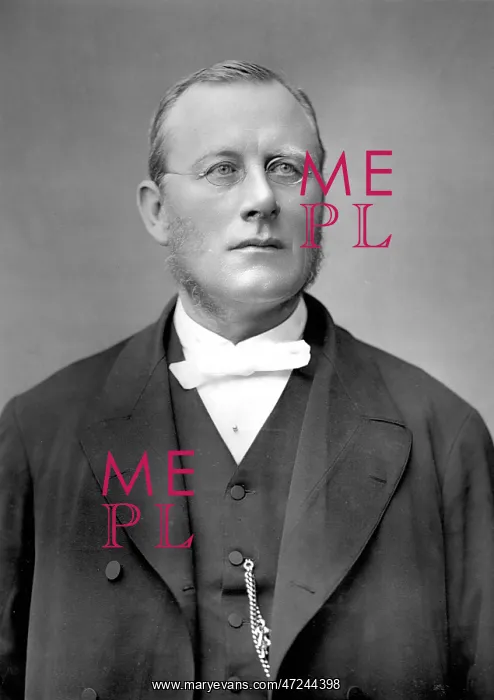  : Edmond Warre