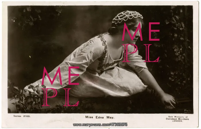 : Edna May in Renaissance : Edna May in Renaissance