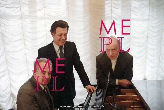 : Eduard Kolmanovsky, Iosif Kobzon, and Oskar Feltsman, 1984 : Eduard Kolmanovsky, Iosif Kobzon, and Oskar Feltsman, 1984