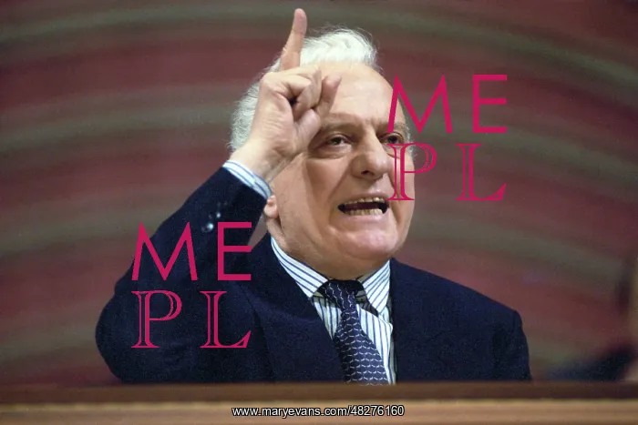 : Eduard Shevardnadze, 1990 : Eduard Shevardnadze, 1990