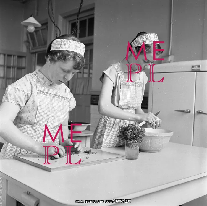 : Education, girls, cookery : Education, girls, cookery