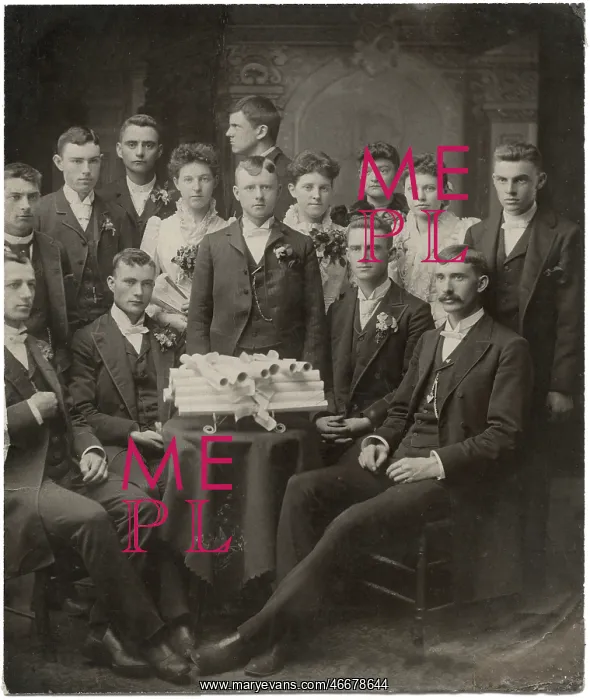 : education - students - graduation - historical : education - students - graduation - historical