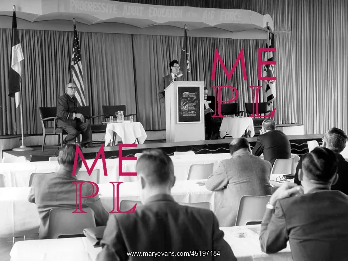: Educational conference of the US Air Force in Wiesbaden : Educational conference of the US Air Force in Wiesbaden