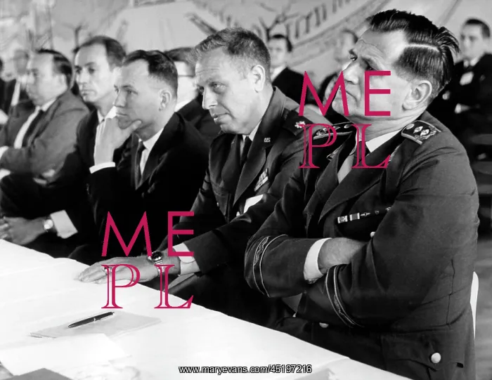 : Educational conference of the US Air Force in Wiesbaden : Educational conference of the US Air Force in Wiesbaden