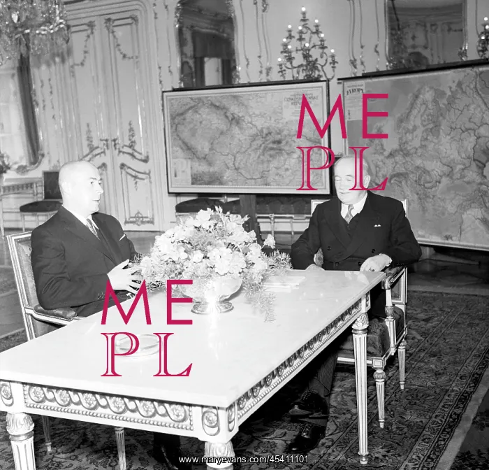 : Edvard BENES? - Josef CYRANKIEWICZ : Edvard BENES? - Josef CYRANKIEWICZ