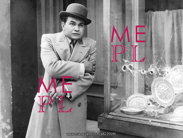 : Edward G. Robinson in Little Caesar, 1930 : Edward G. Robinson in Little Caesar, 1930