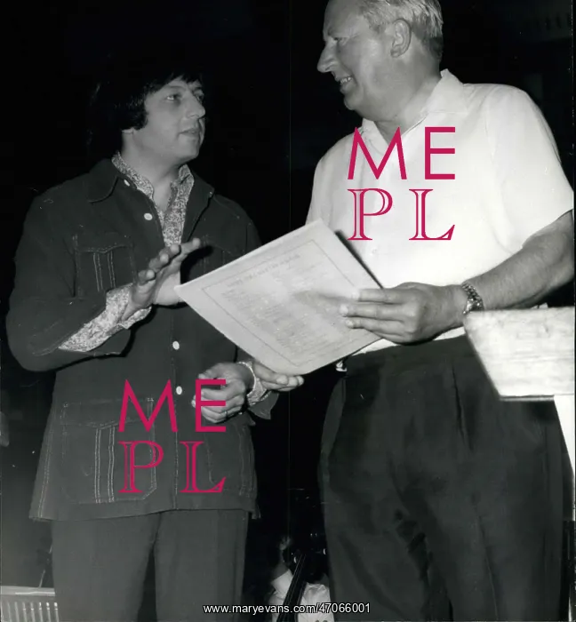: Edward Heath with Andre Previn, LSO conductor : Edward Heath with Andre Previn, LSO conductor