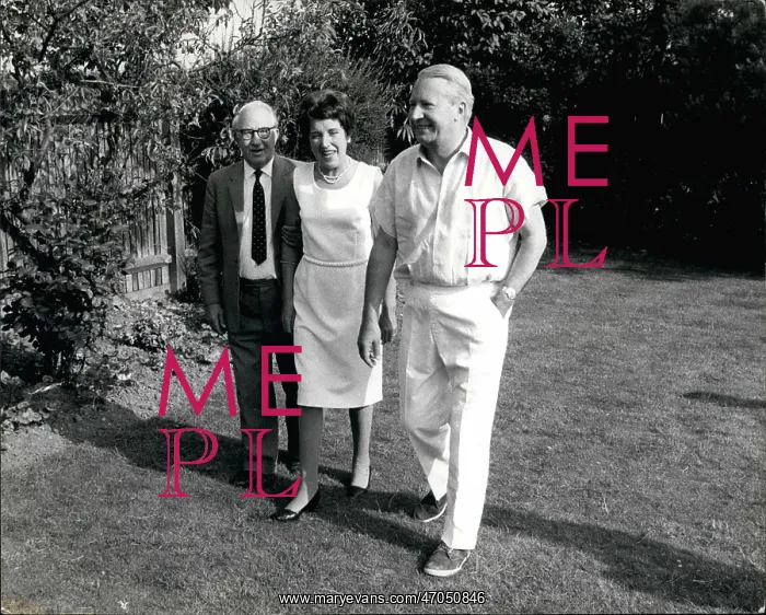 : Edward Heath with father on Father's Day, Kent : Edward Heath with father on Father's Day, Kent