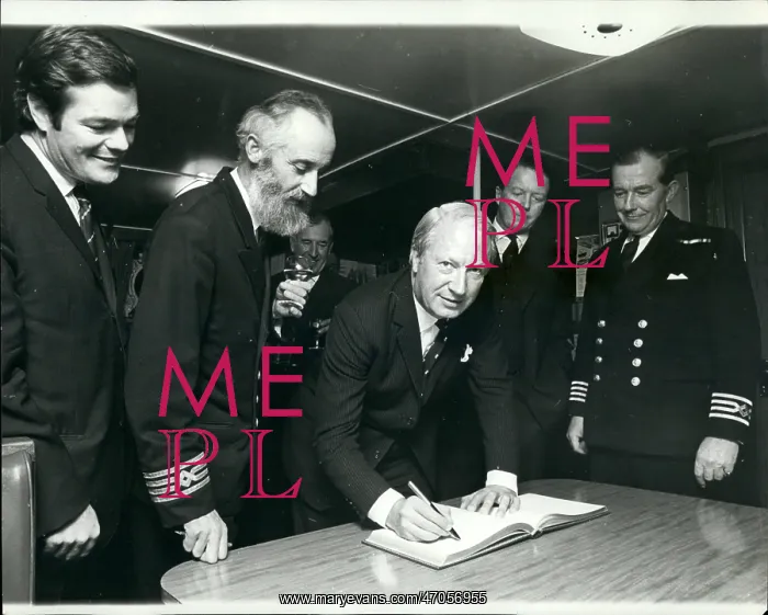 : Edward Heath signs distinguished visitors book : Edward Heath signs distinguished visitors book