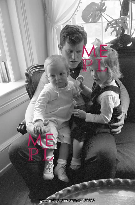 : Edward Kennedy with his children : Edward Kennedy with his children