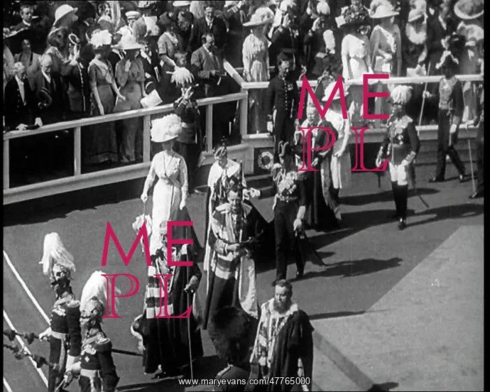 : Edward, Prince Of Wales Parading Past Crowds : Edward, Prince Of Wales Parading Past Crowds