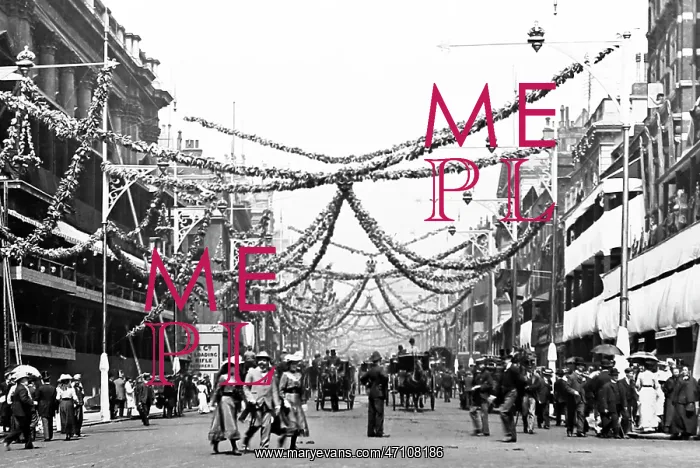 : Edward VII Coronation decorations, St. James's Street : Edward VII Coronation decorations, St. James's Street
