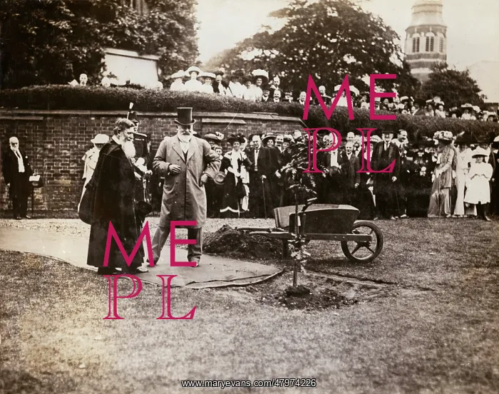 : Edward VII at a tree planting ceremony : Edward VII at a tree planting ceremony