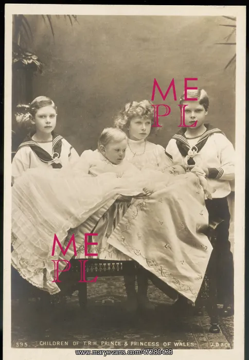 : EDWARD VIII / FOUR KIDS : EDWARD VIII / FOUR KIDS